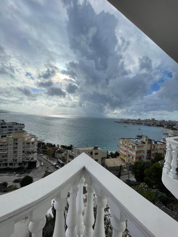 Seaside Apartmens Sarandë Buitenkant foto