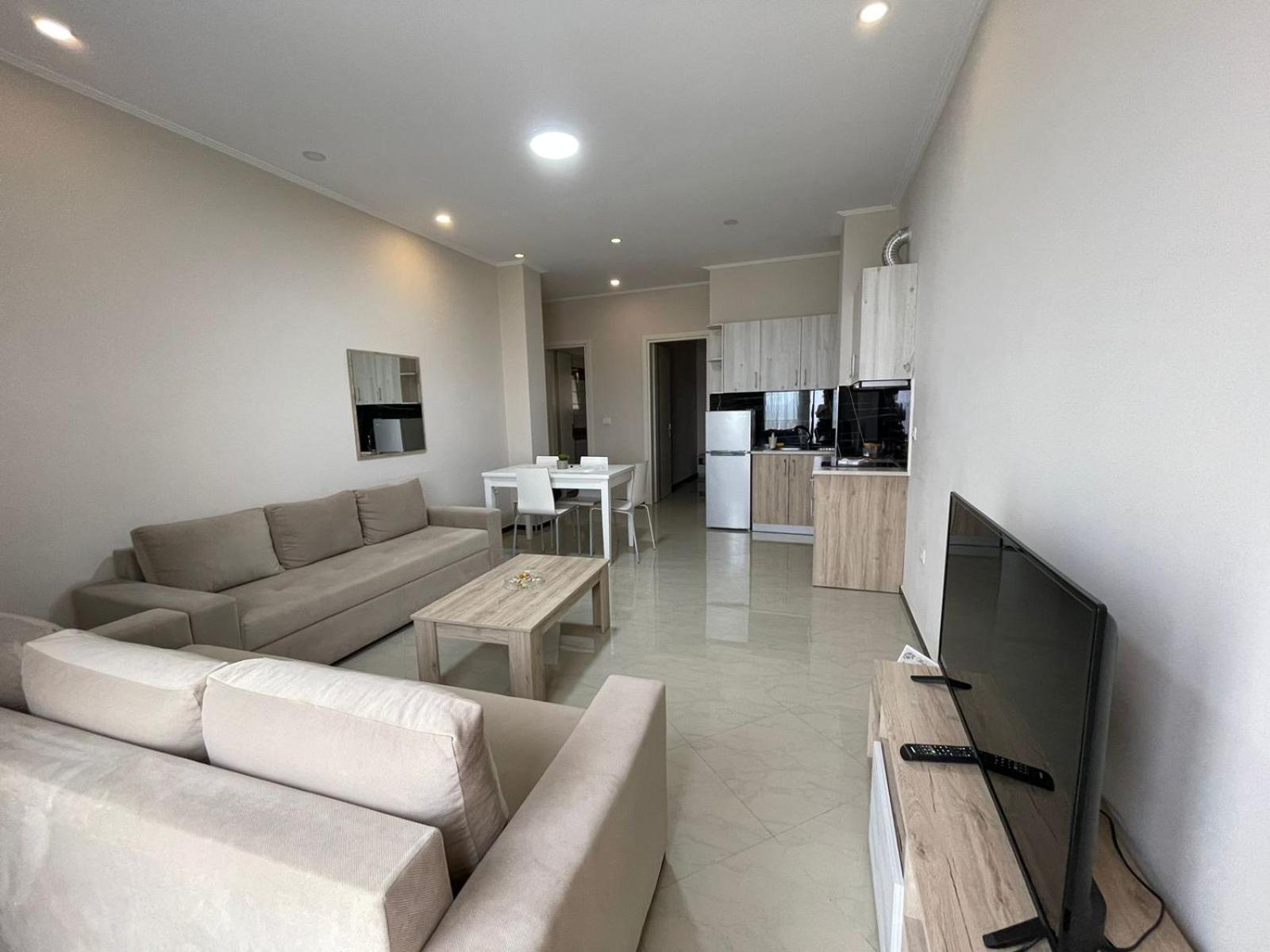 Seaside Apartmens Sarandë Buitenkant foto